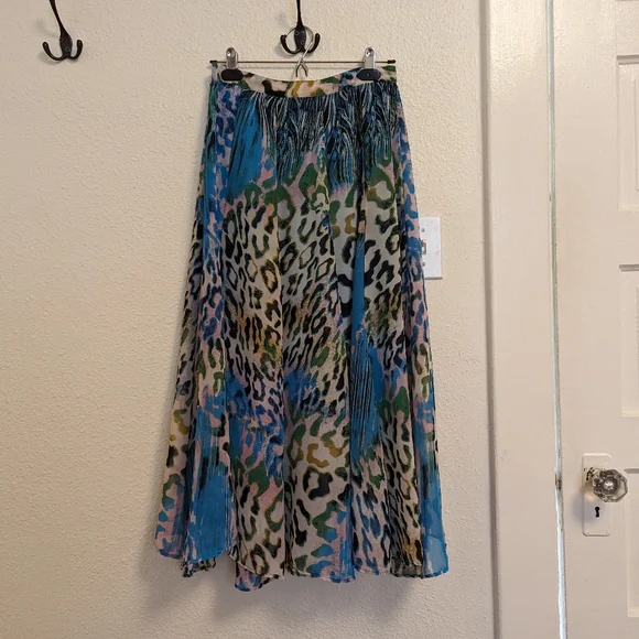 Mix Nouveau Midi Skirt - Picture 3 of 5